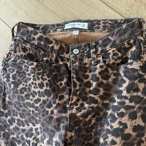 Abercrombie & Fitch Leopard Print Skinny Jeans